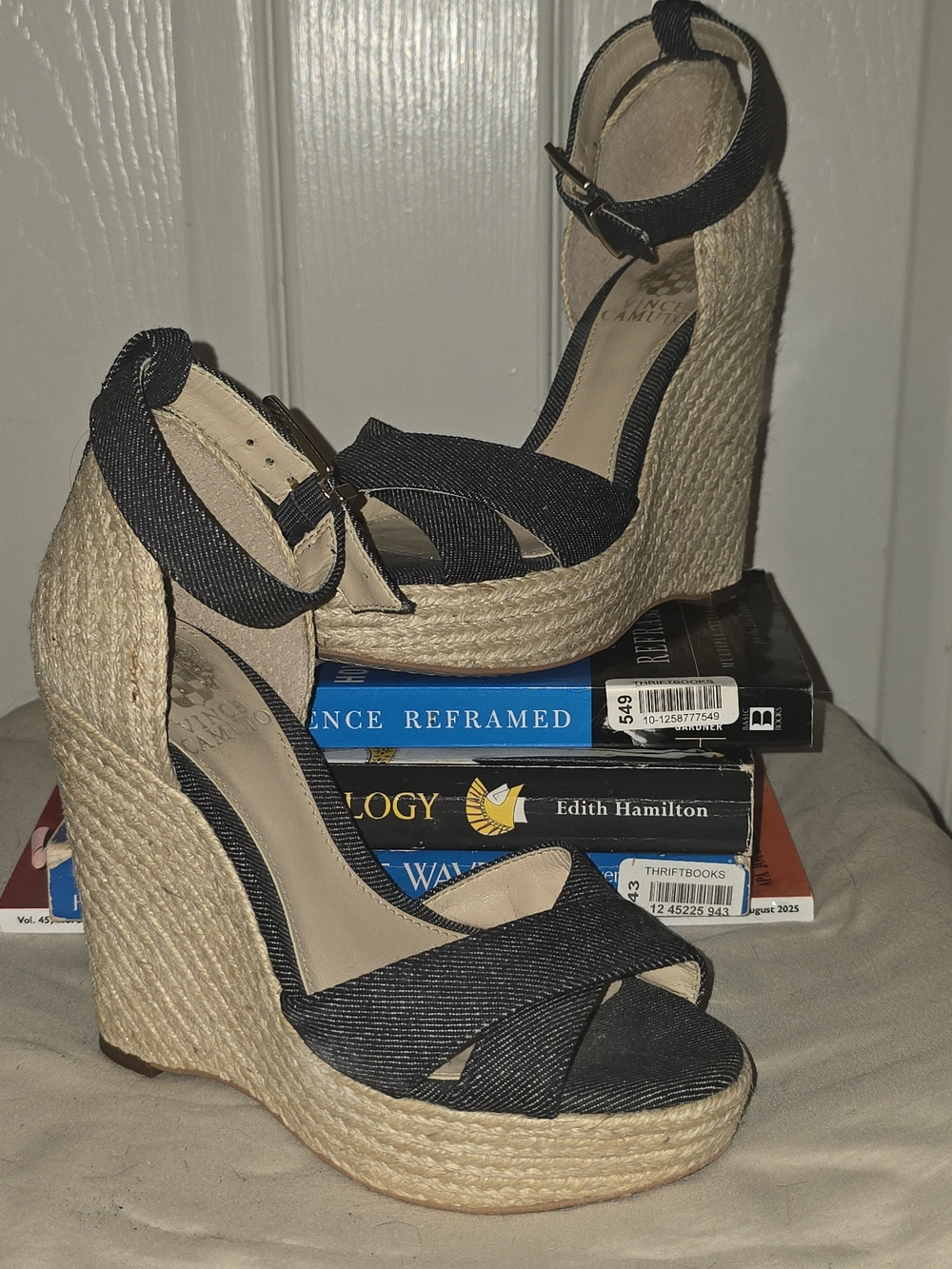 Vince Camuto Women’s Size 5 Black Espadrille Platform Wedge Sandals